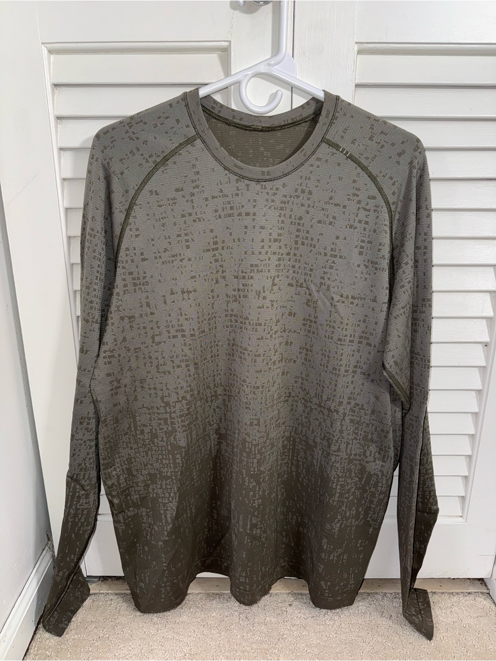 Lululemon Men's Long-Sleeve Performance Shirt - Olive Green